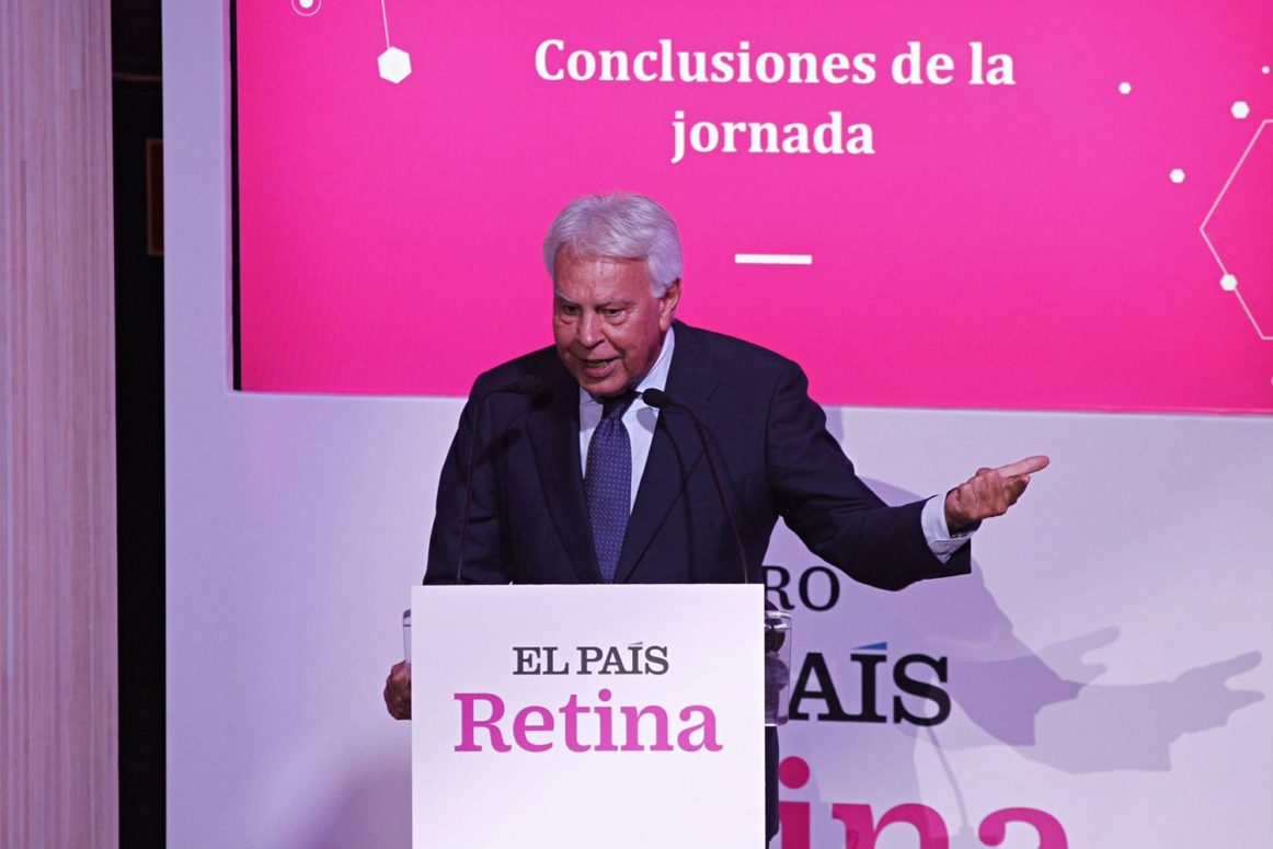 Felipe González clausura el evento «Futuro Digital: Políticas y estrategias ante los retos del nuevo entorno»