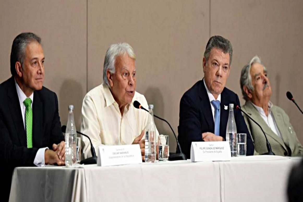 Santos y expresidentes Mujica y González harán seguimiento a la paz